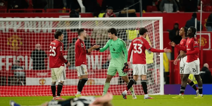 Respon Newcastle United, Tekanan Bertubi-tubi di Akhir Laga