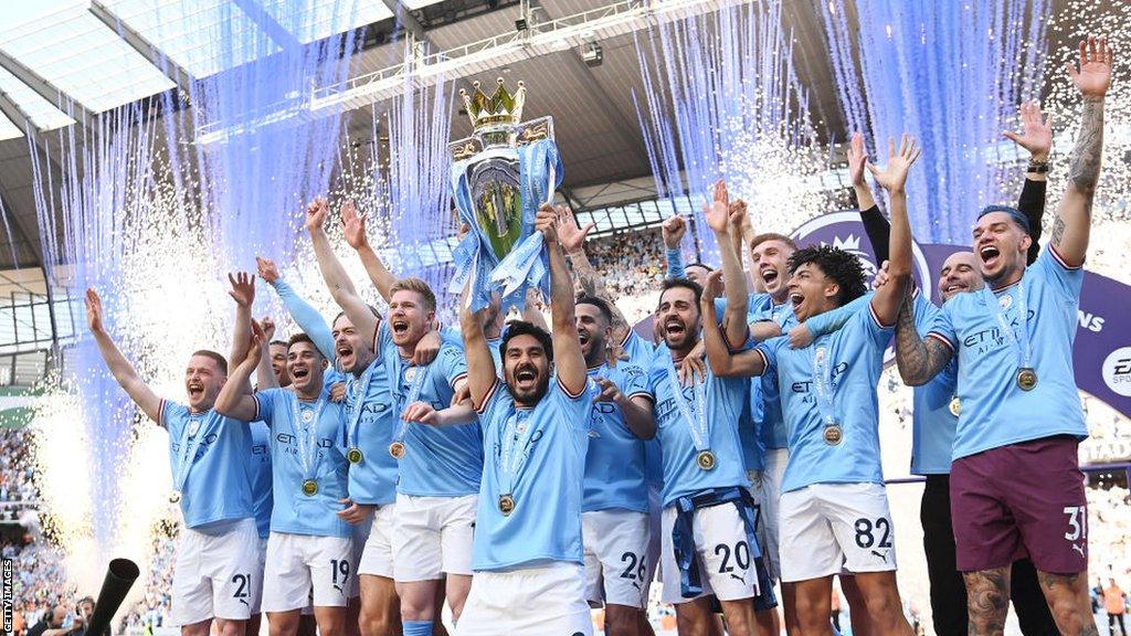 Performa Man City